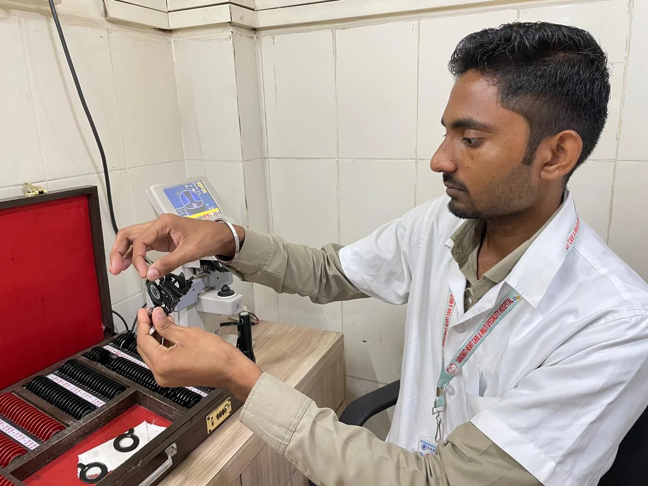 eye hospital in prayagraj